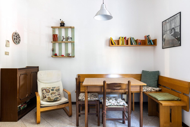 Others 2, O Regnoli 21 12 - Classic Style Apartment, Bologna
