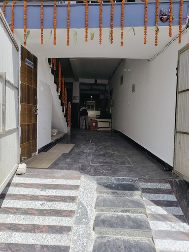 Others 4, hotel Dream Palace, Gautam Buddha Nagar