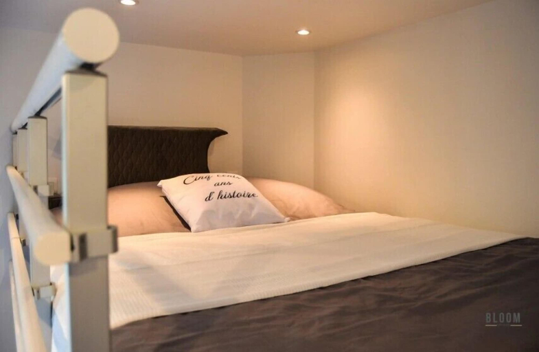Bedroom 4, Manoir de l'Aisnerie, Loire-Atlantique