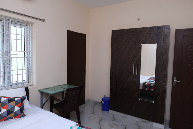 Bedroom 4, Galaxy Residency Pallavaram Airport, Kancheepuram