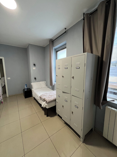 Bedroom 2, Lion University & Youth Hostel Milano, Milano
