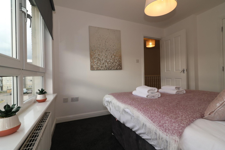 Bedroom 3, Belvidere House - Parkhead, Glasgow