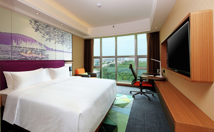 Bedroom 2, Hampton by Hilton Wuhan Tianhe Airport East, Wuhan