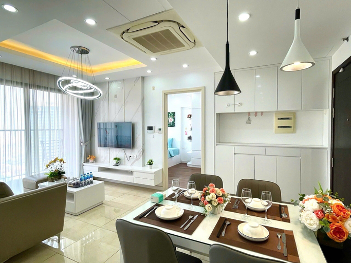 Dining Room 6