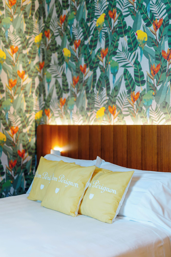 Bedroom 17