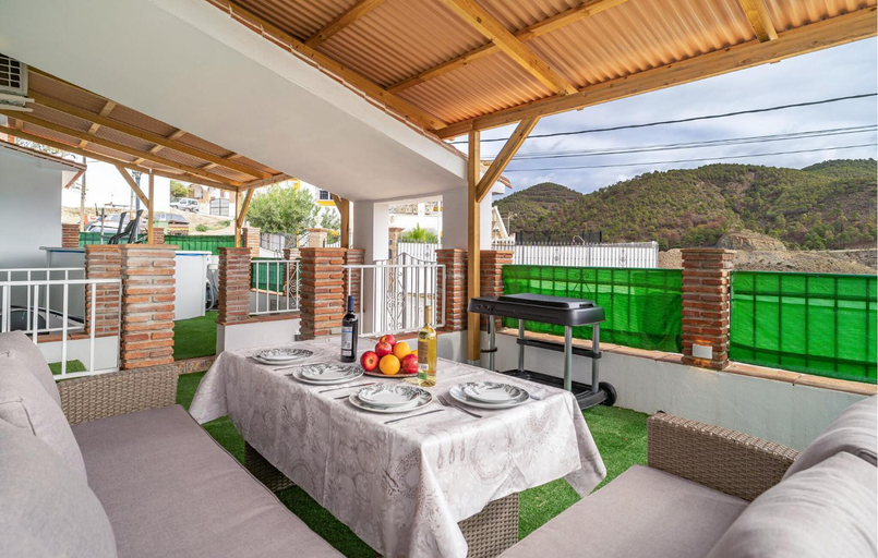 Others 3, Nice Home In Carratraca, Málaga