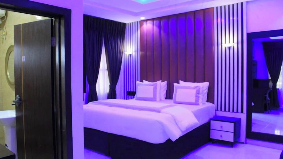 Bedroom 2, De-Lexis Hotel & Suites, Uyo