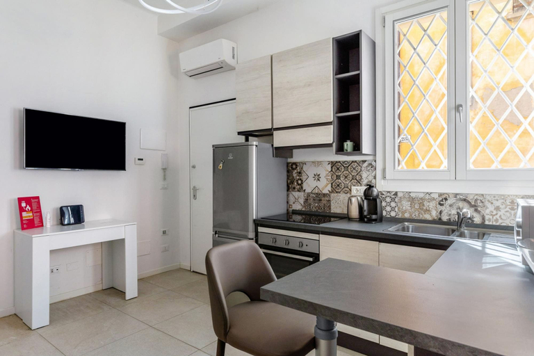 Room 4, Pontelungo 2 - Modern Studio in Borgo Panigale, Bologna