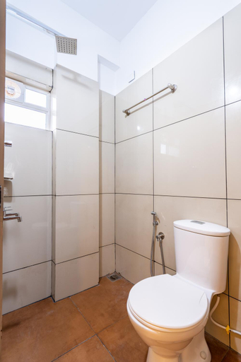 Bathroom 2, Yaad Residency, Ernakulam