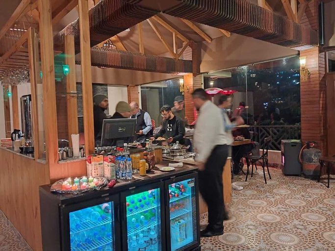 Food & Drinks 4, HOTEL CLOUDCHAT, Kangra