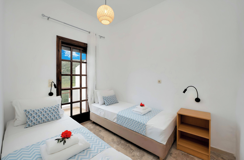 Bedroom 3, Plaisir Beachside Apts, Crete