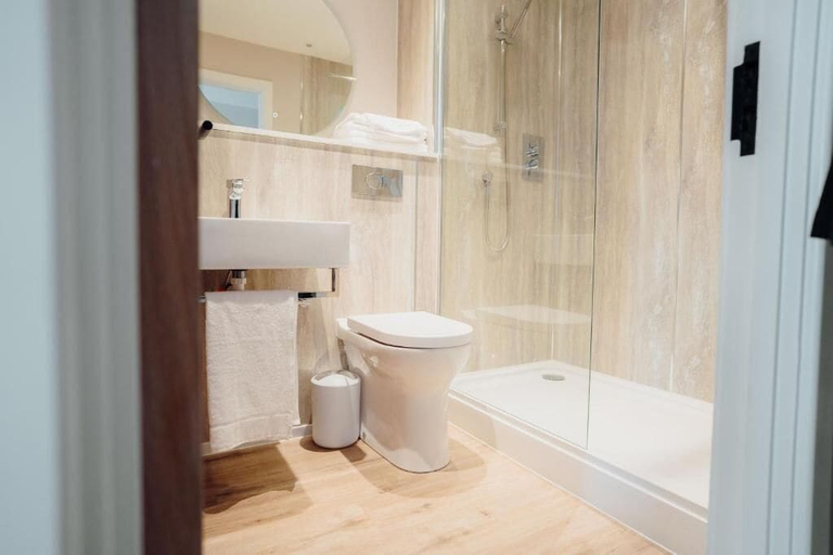 Bathroom 3, The Dunes, Pembrokeshire