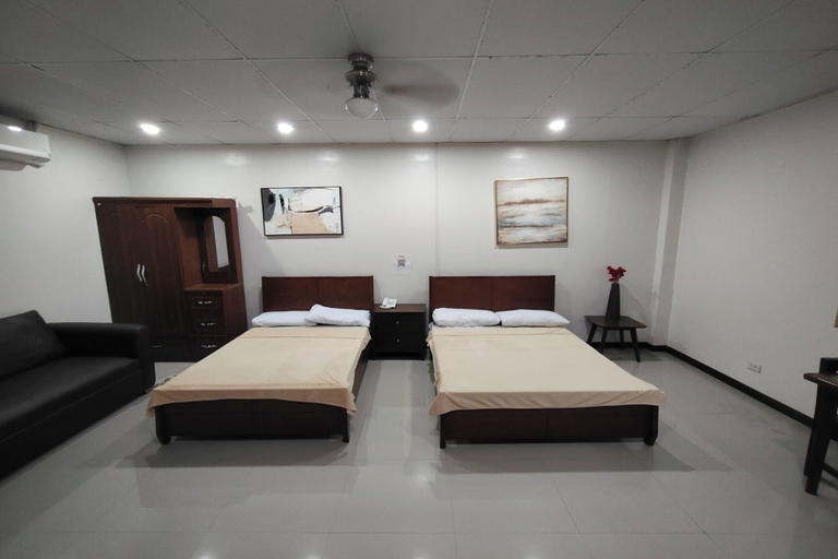 Bedroom 2, La Belladoza near NAIA T1 Airport, Parañaque