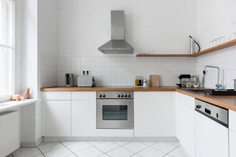 Others 3, Central Mitte Design Apartment, Berlin