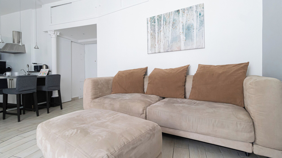 Others 4, Italianway Easy - Ticinese 83, 15 min to Linate, Milano