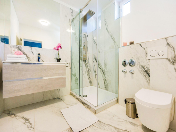 Bathroom 3, Apartment In Bad Camberg near center, Limburg-Weilburg