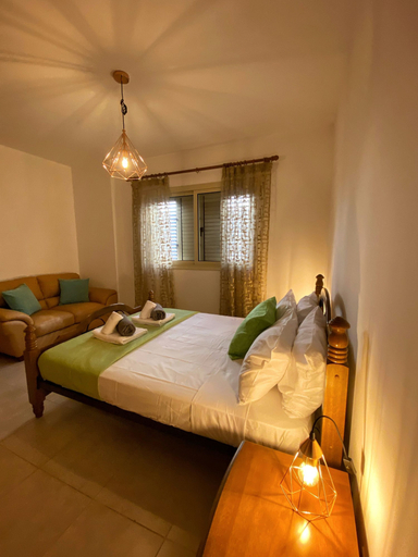 Room 5, 43 MND - Stay Meadow Vista Apartment