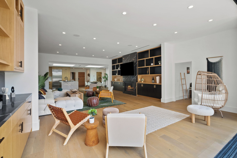 Others 4, Casa Magali by Oraklus, Los Angeles