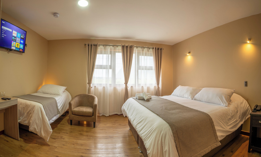 Others 5, GRAN HOTEL AYSEN, Aisén