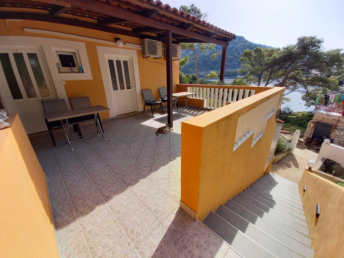Others 4, Apartments Vinko Mljet- One-Bedroom Apartment with Terrace A5, Mljet