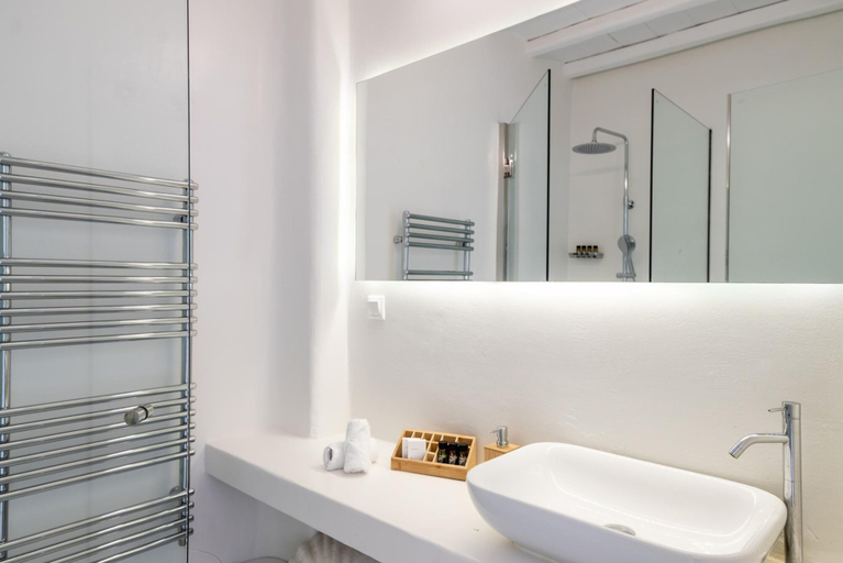 Bathroom 4, Villa Leda Mykonos, South Aegean