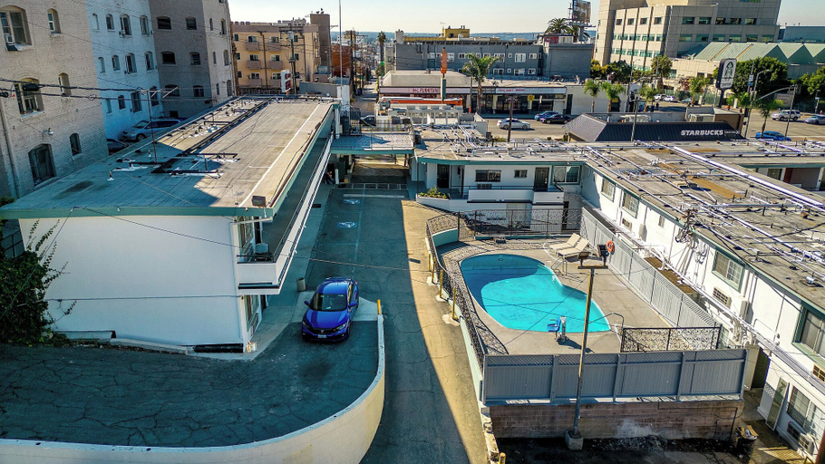 Others 5, LA Royal Viking Apartments, Los Angeles