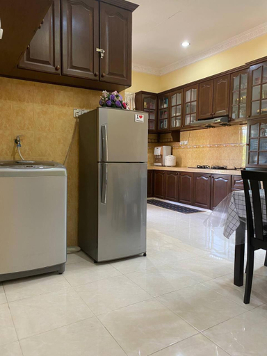 2, UMMI HOMESTAY Manir KT, Kuala Terengganu