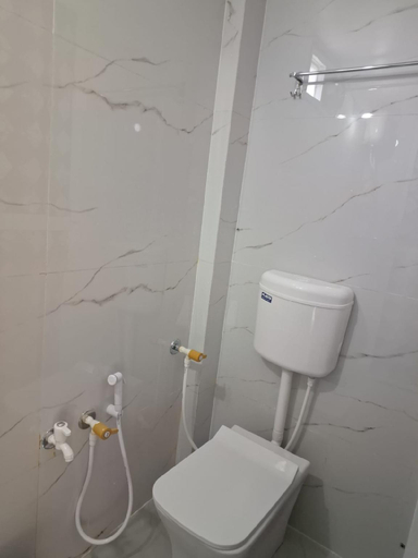 Bathroom 4, Bhim Ranjana Villa, Chandrapur