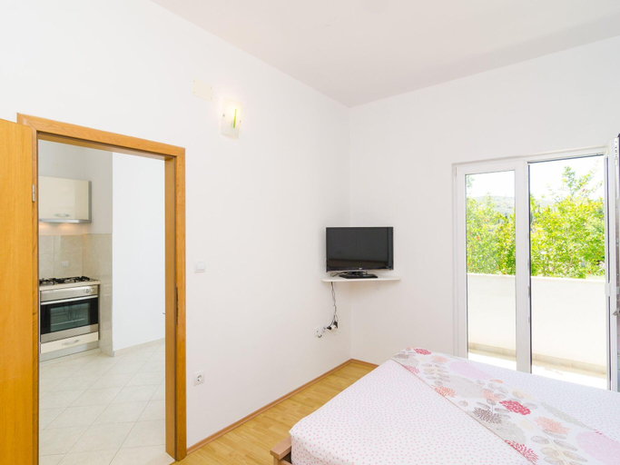 Bedroom 2, Apartments Rooms Barisic - Studio Apartment with Balcony and Garden View First Floor-APT 9, Župa Dubrovačka