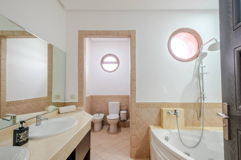 Bathroom 4, Konouz Palace, Marrakech