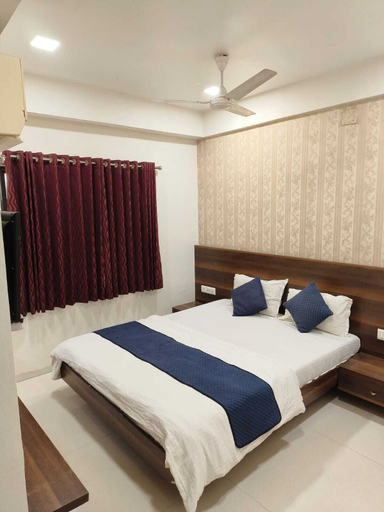 Bedroom 3, Hotel Prayosha, Gandhinagar