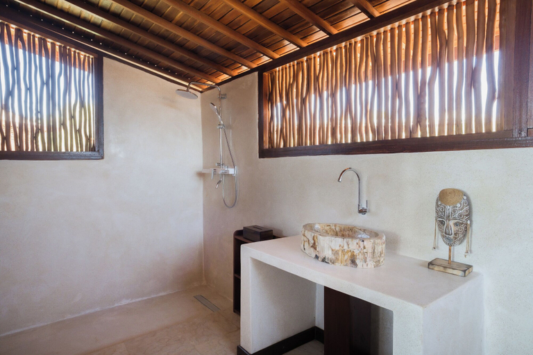 Bathroom, Anna Villas Sumba, Central Sumba