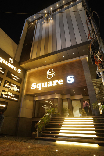 Exterior & Views 2, Hotel Square S, Varanasi