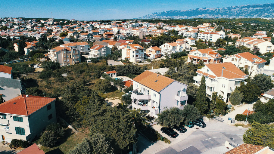 Others 3, Apartments Lola, Novalja