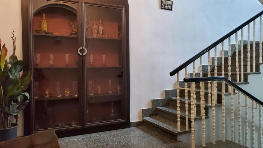 Others 4, Hotel Antalia, Tbilisi