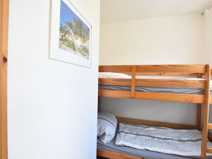 Bedroom 2, Ferienwohnung auf dem Land in Strandnahe, Rostock