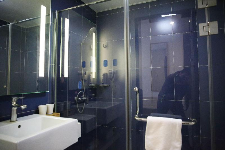 Bathroom 4, Hanting Hotel Changchun Yiqi West Station, Changchun
