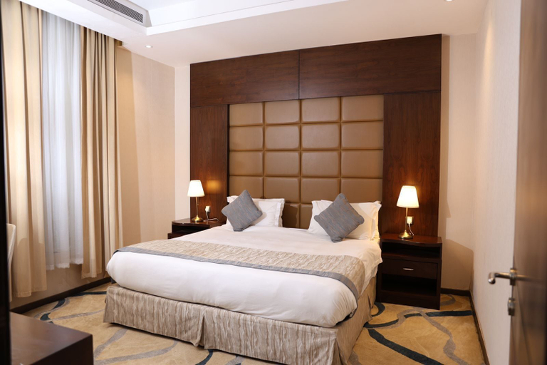 Bedroom 4, Alfursan Almotahida Hotel, Jeddah