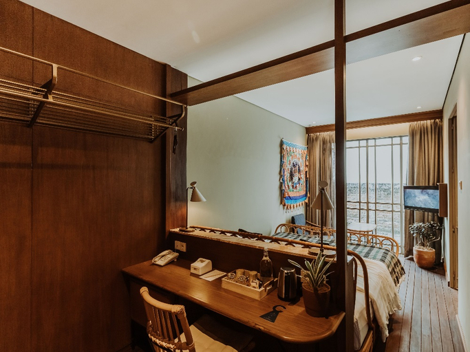 Bathroom 7