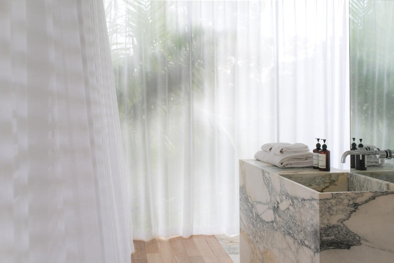 Bathroom 2, Sacred and Temple Bungalow, Badung