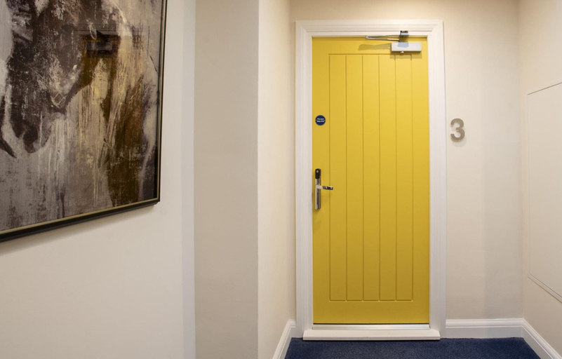 Others 5, WS Flat 3 in Swindon, Swindon