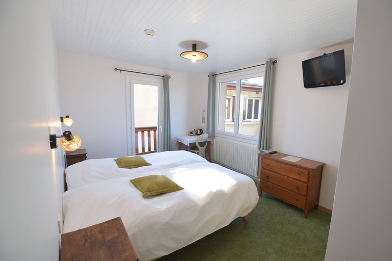 Bedroom 2, Hotel-restaurant Les Chenets, Hautes-Alpes
