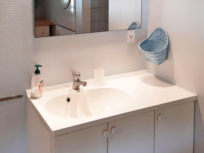 Bathroom 3, Holiday Home with Terrace Fire Pit, Thisted