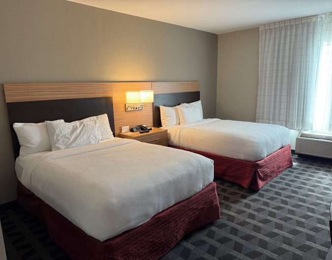 Bedroom 3, TownePlace Suites by Marriott Edmonton Sherwood Park, Division No. 11