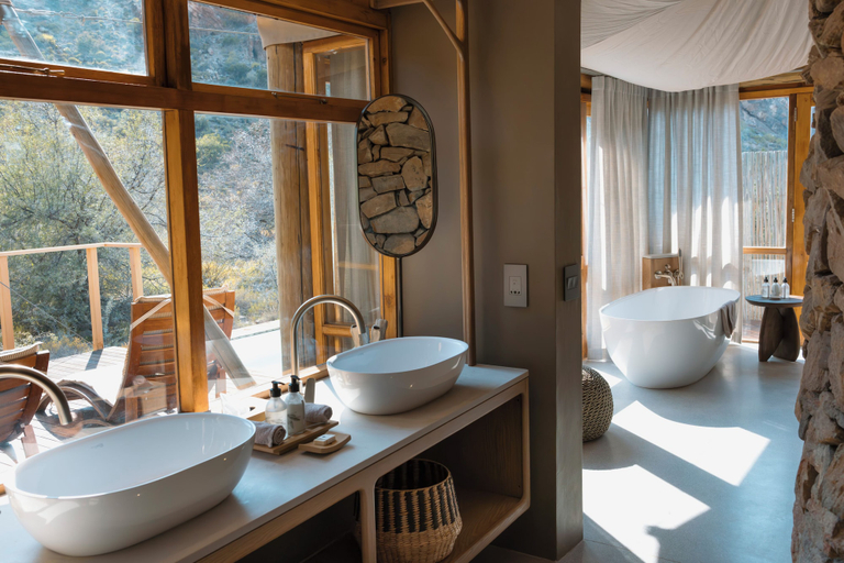 Bathroom 5, Sanbona Wildlife Reserve, Overberg