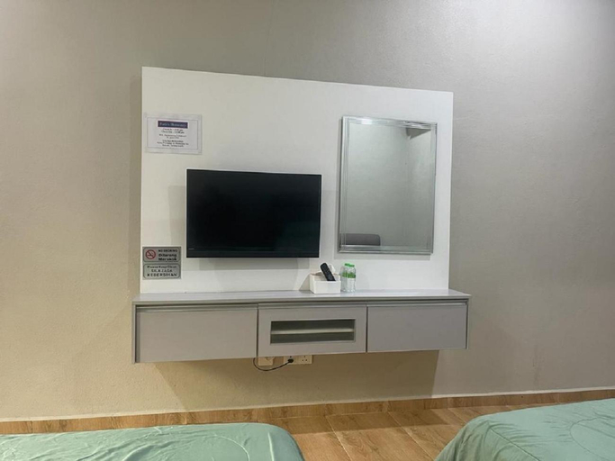 Bedroom 3, faris homestay, Pasir Putih