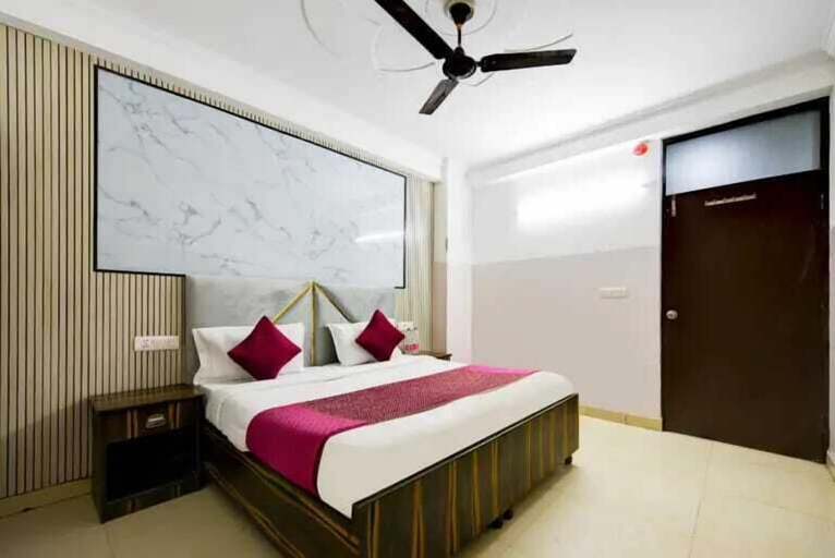 Others 4, Airport Hotel Galaxy, Delhi