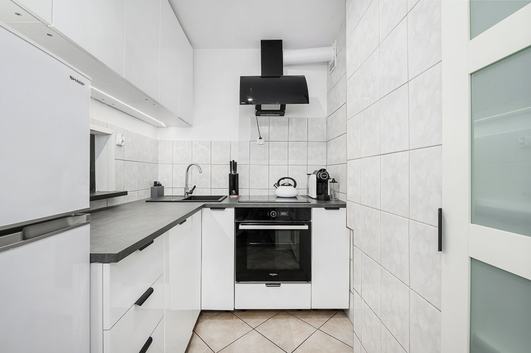 Others 5, Lumina 2-room apart near Złote Tarasy, Warsaw