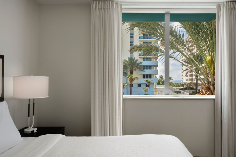 Bedroom 2, Residence Inn by Marriott Miami Beach Surfside, Miami-Dade