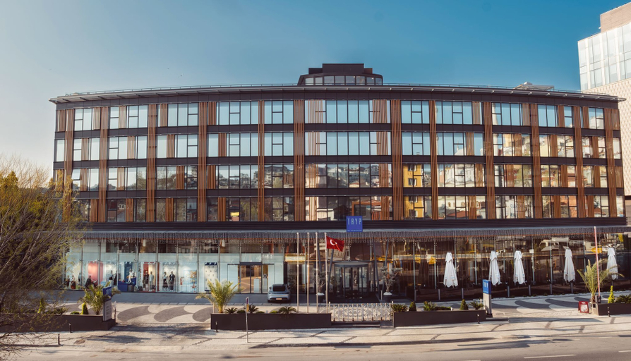 Exterior & Views 2, TRYP by Wyndham Istanbul Beyoglu, Beyoğlu